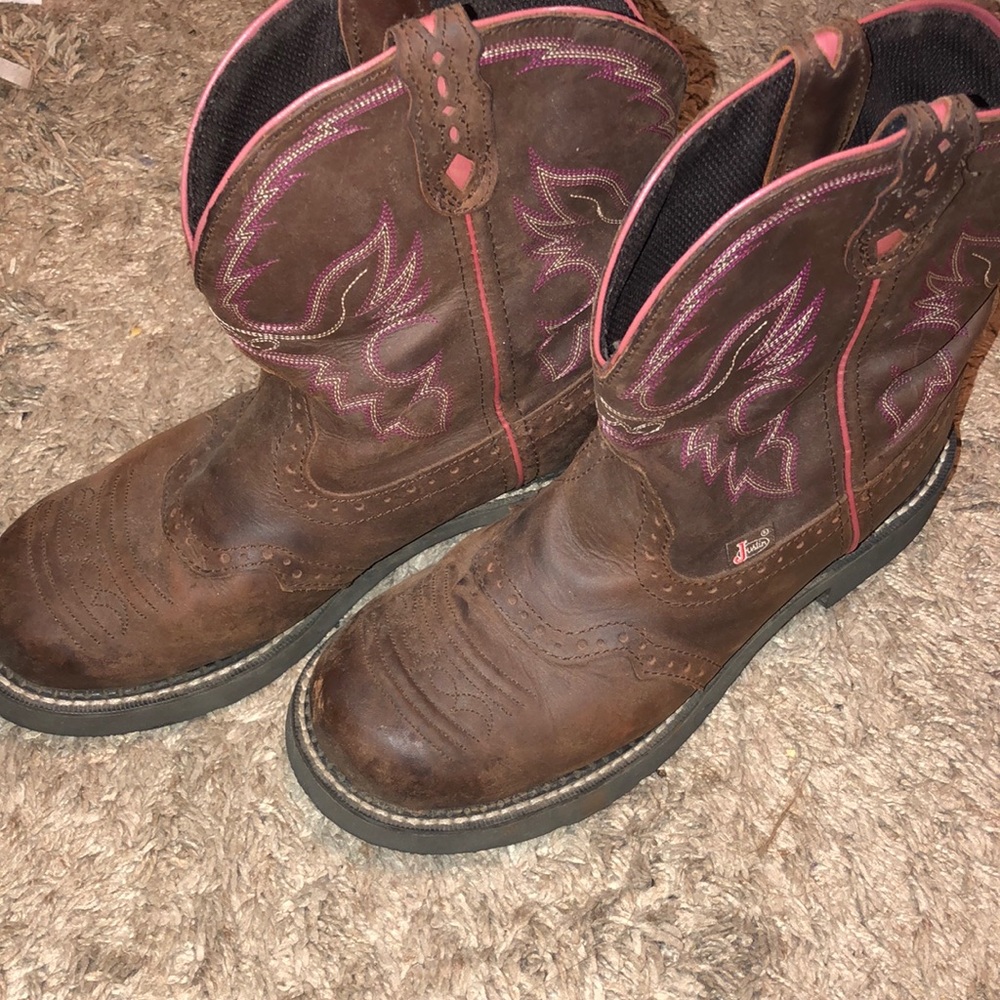 Justin’s boots